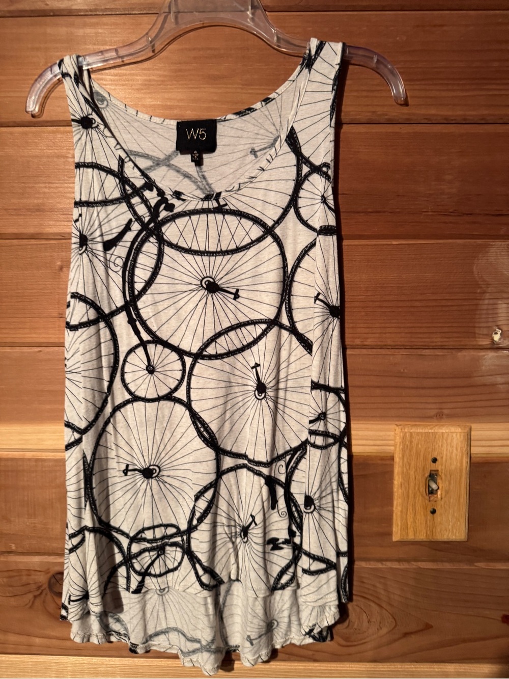 W5 Black and White Bicycle Wheel Print Tank Top